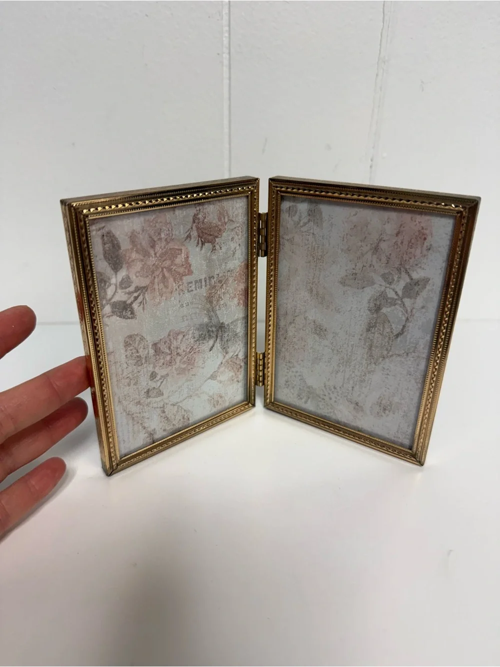 Vintage Mid-Century Brass & Goldtone Metal Picture Frame Bundle (Bundle of 5)